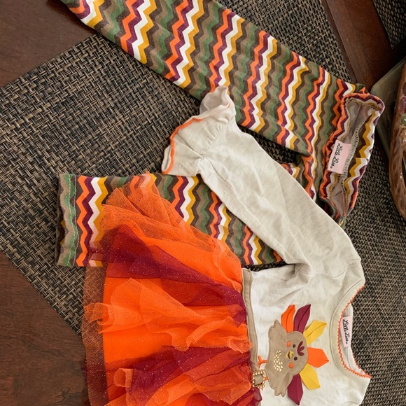 Little Lass CUTE🍁Thanksgiving 🦃outfit set - Picture 7 of 8